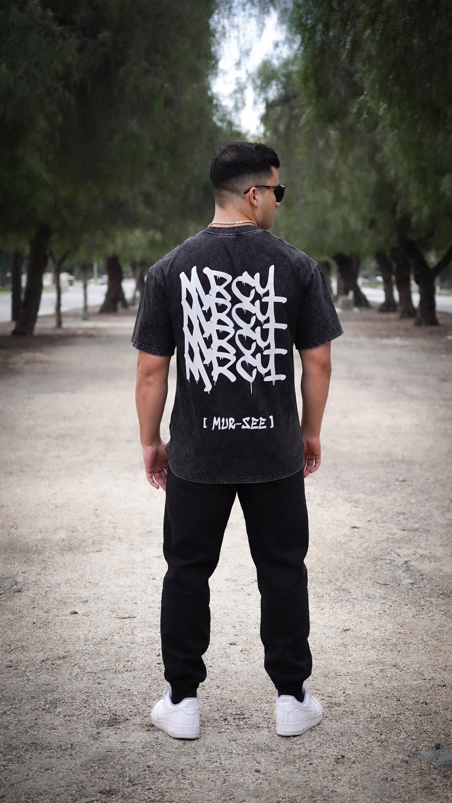 OVERSIZED MOTTO "GRAFFITI 2.0" T-SHIRT